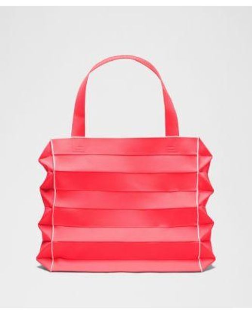 lululemon athletica Red – Fold It Hold It Tote Bag 22L –