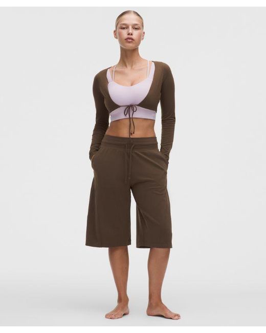 lululemon athletica Brown – Groove Mid-Rise Relaxed Bermuda Shorts – – Size 6