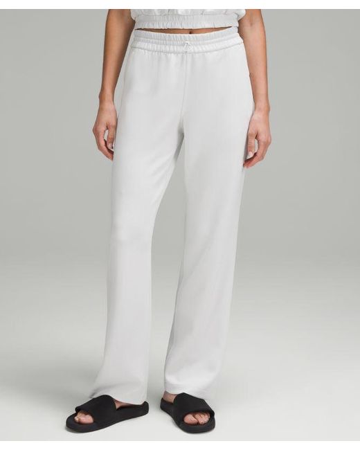 lululemon athletica White – Softstreme High-Rise Pants Regular – –