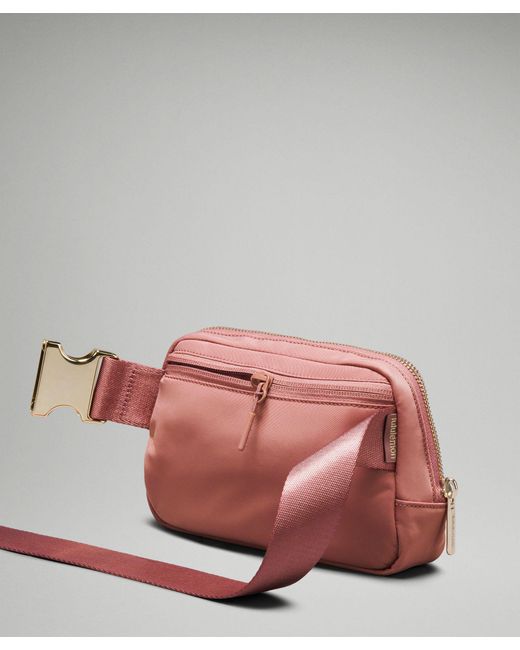 f7 football helmet for sale 2026 Schutt Air Adult Helmet, Black / 2XL Schutt F7 AiR Youth תיק סטייל Vintage unisex Classic Black Color:BLACK W/FITZ TROUT