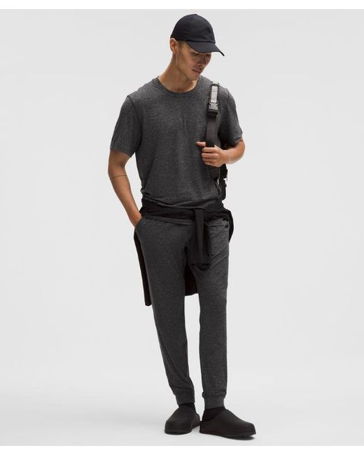 lululemon athletica Gray – Soft Jersey Short-Sleeve Shirt – – Size Medium for men