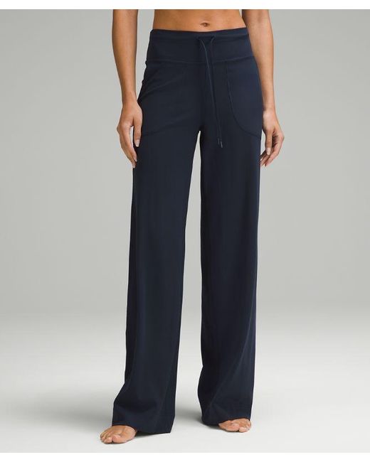 lululemon athletica Blue Throwback Still Pant