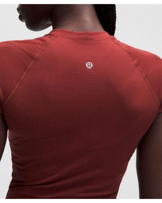 lululemon athletica Red – Swiftly Tech Cropped Short-Sleeve Shirt 2.4 – /Burgundy – Size 4