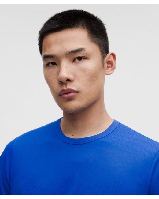 lululemon athletica Blue – Fast And Free Short-Sleeve Shirt Perforated Stripe – – Size Large for men