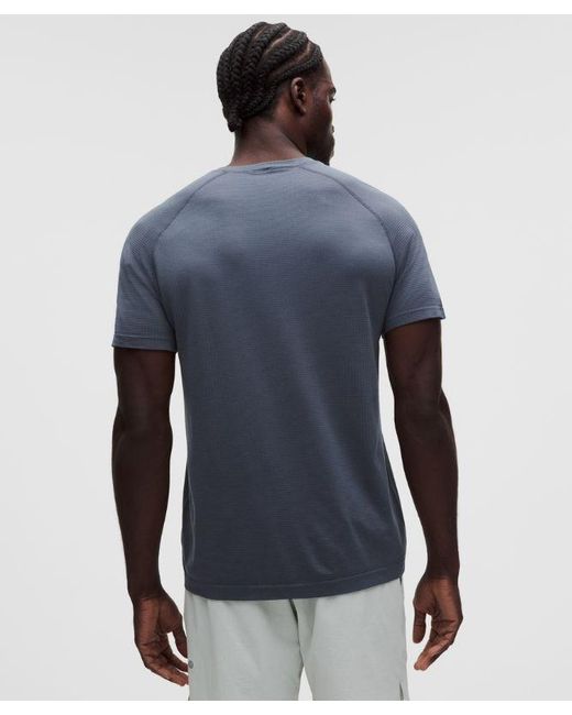 lululemon athletica Blue – Metal Vent Tech Short-Sleeve Shirt – Size Large for men