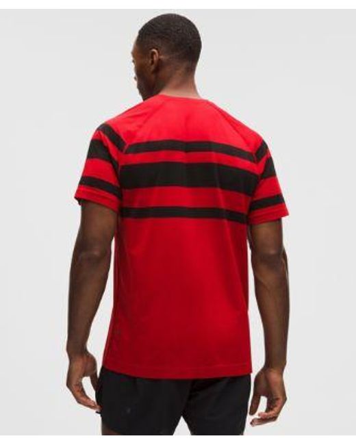 lululemon athletica Red – Metal Vent Tech Short-Sleeve Shirt – – Size Large for men