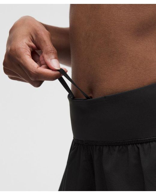 lululemon athletica Black – Fast And Free Mid-Rise Split Shorts Design – 3" – – Size Large