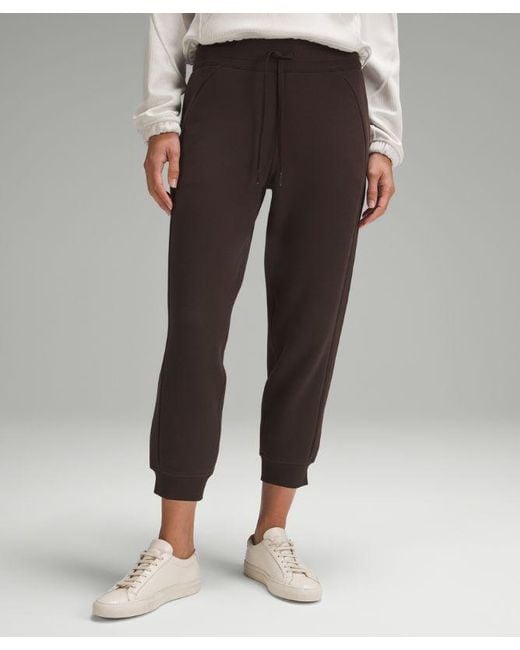 Size 6 joggers shop