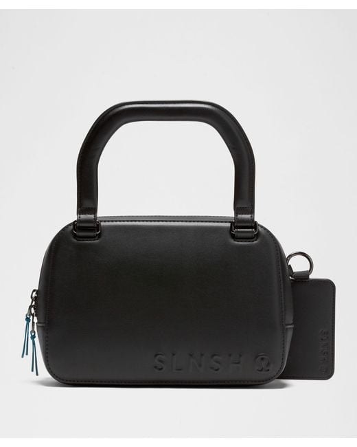 lululemon Top-Handle Leather Alternative Xl Belt Bag 2L Slnsh Collection in Black | Lyst lululemon Top-Handle Leather Alternative Xl Belt Bag 2L Slnsh Collection in Black | Lyst