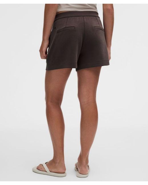 lululemon athletica Multicolor – Lightweight Softstreme Mid-Rise Pintuck Shorts – 4" – –