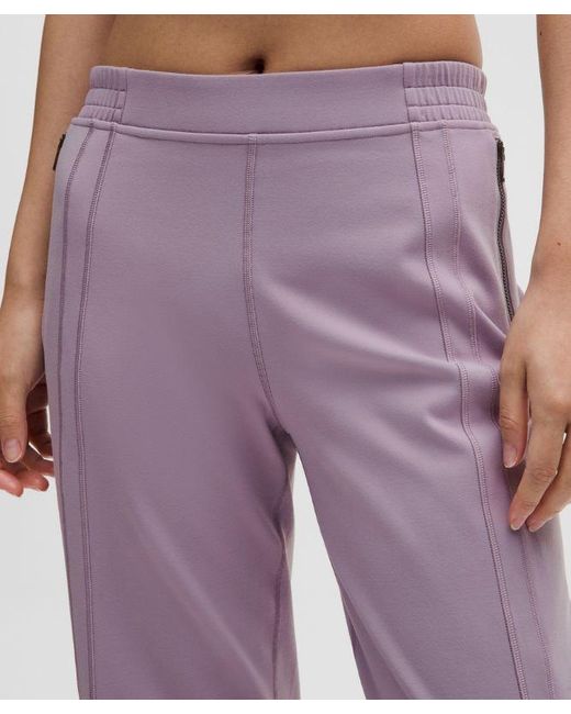 lululemon athletica Red – Define Mid-Rise Track Pants Luon – /Pastel – Size Large