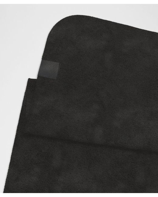 lululemon athletica Black – The (Small) Yoga Mat Towel –