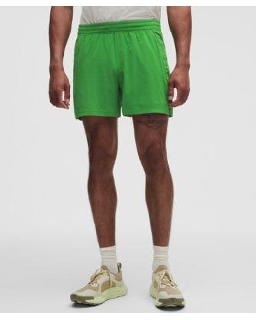 lululemon athletica Green – Pace Breaker Linerless Shorts – 5" – – Size Large for men