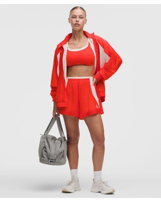 lululemon athletica – Layered Cami-Strap Sports Bra Light Support, C/D Cup –