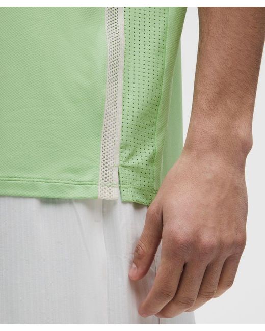 lululemon athletica Green – Uv-Protective Mesh Panelled Tennis Shirt – /Pastel – Size Large for men