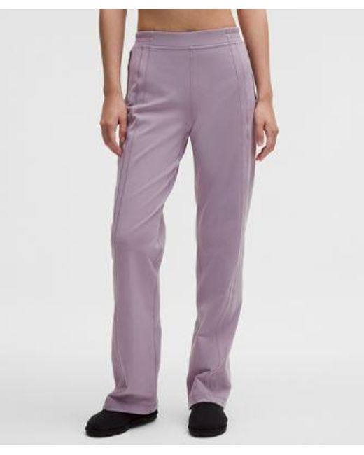 lululemon athletica Red – Define Mid-Rise Track Pants Luon – /Pastel – Size Large