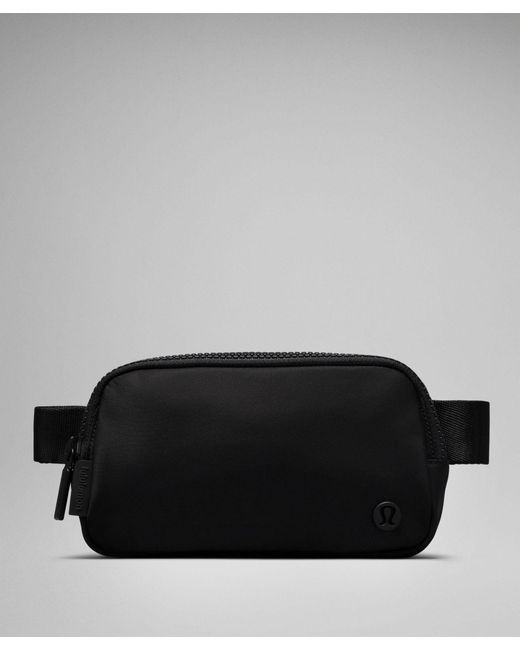 lululemon athletica Everywhere Belt Bag Mini - Color Black