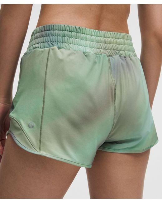 lululemon athletica Green Hotty Hot High-Rise Lined Short 2.5"