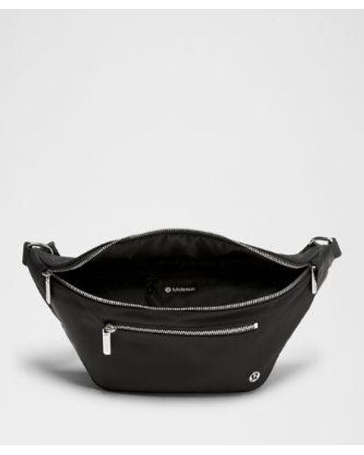 【lululemon】男女兼用☆City Essentials ベルトバッグ☆3L City Essentials Belt Bag 3L | Women's Sweaters | lululemon
