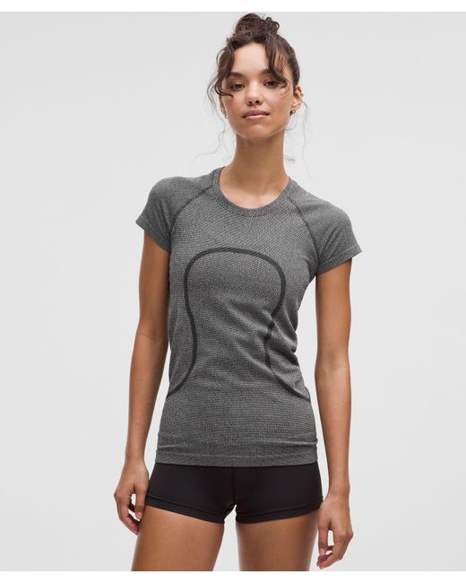 ヨガ・ピラティス lululemon Swiftly Tech ShortSleeve Shirt Swiftly Tech Short-Sleeve Shirt 2.0 Race Length *Plant-Based