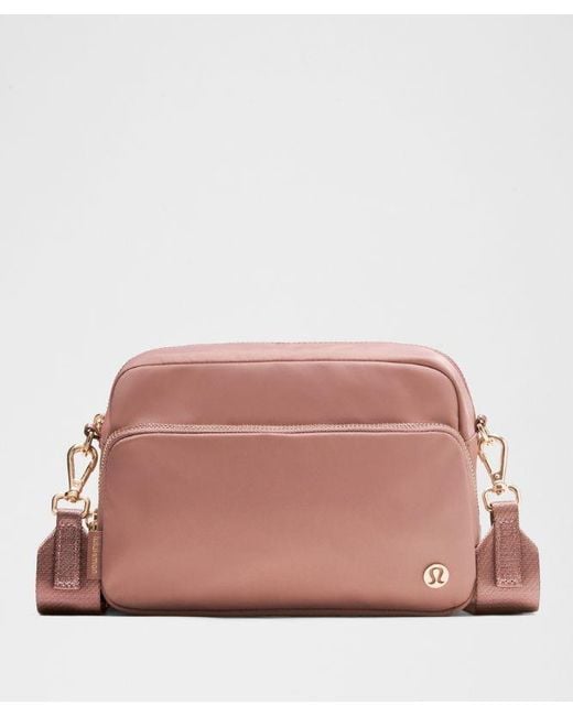 【lululemon】ユニセックス☆Everywhere クロスボディー☆3L lululemon】ユニセックス☆Everywhere クロスボディー☆3L