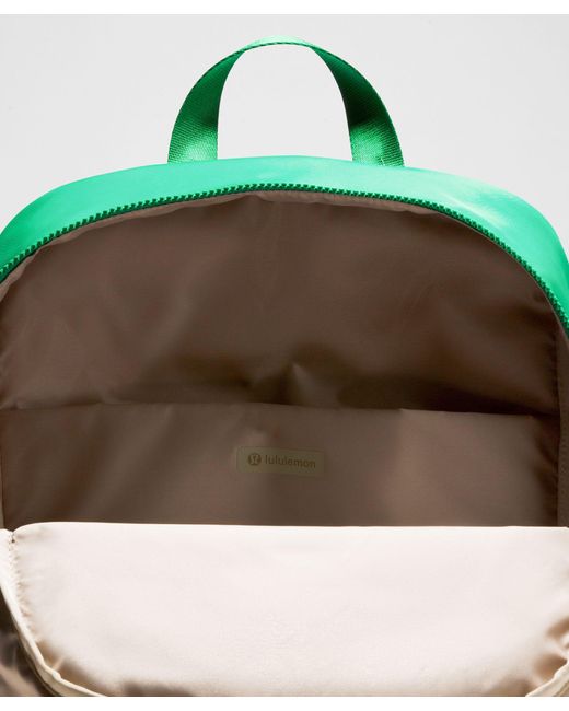 lululemon athletica Green Everywhere Backpack 22L