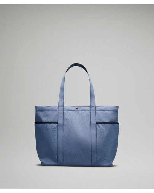 lululemon athletica Blue – Daily Multi-Pocket Tote Bag 20L –