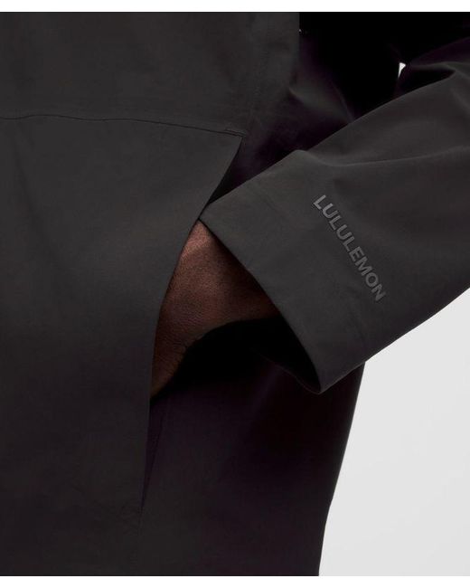 lululemon athletica Black Stretch Glyde Waterproof Jacket for men
