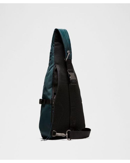 lululemon athletica Blue – Oversized Sling Bag 7.5L Slnsh Collection –