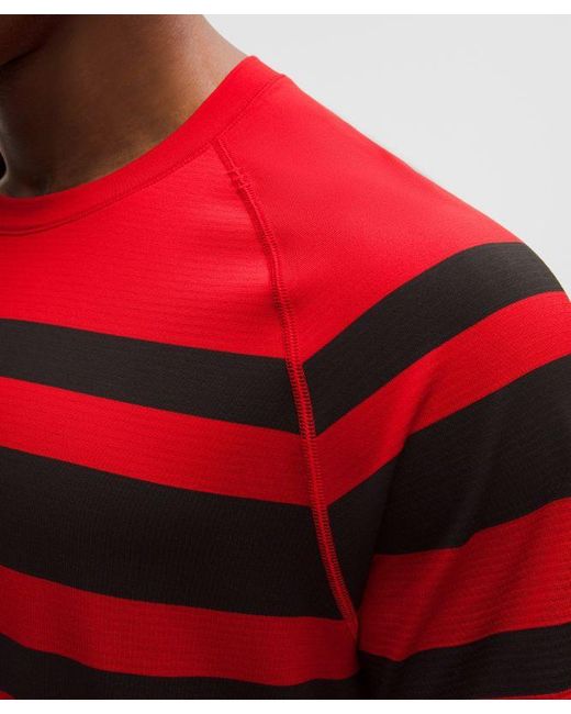 lululemon athletica Red – Metal Vent Tech Short-Sleeve Shirt – – Size Large for men