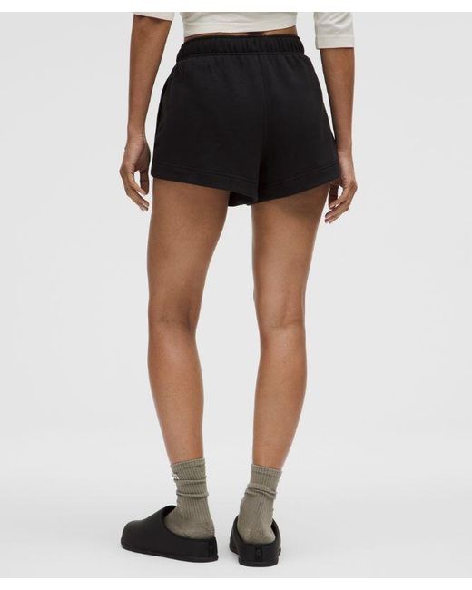 lululemon athletica Black – Scuba Oversized Mid-Rise Dolphin-Hem Shorts – 3" – – Size Large