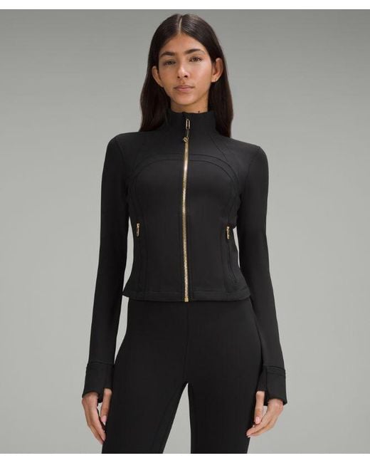 lululemon athletica Define Cropped Jacket Nulu - Color Black/gold - Size 12