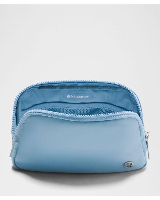 lululemon athletica Blue Everywhere Belt Bag 1L