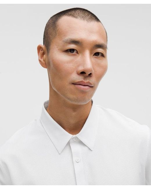 lululemon athletica Airing Easy Short-sleeve Shirt - Color White - Size L for men