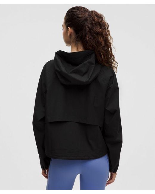 lululemon athletica Black – Lightweight Waterproof Running Jacket – – Size 6