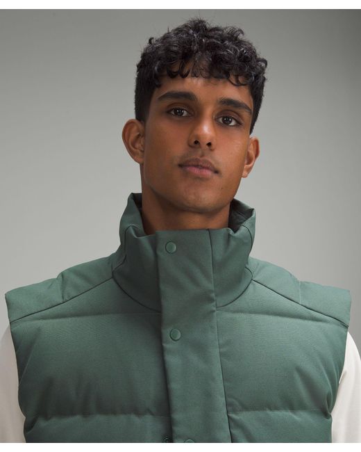 lululemon athletica Wunder Puff Vest Tech Canvas - Color Green - Size L