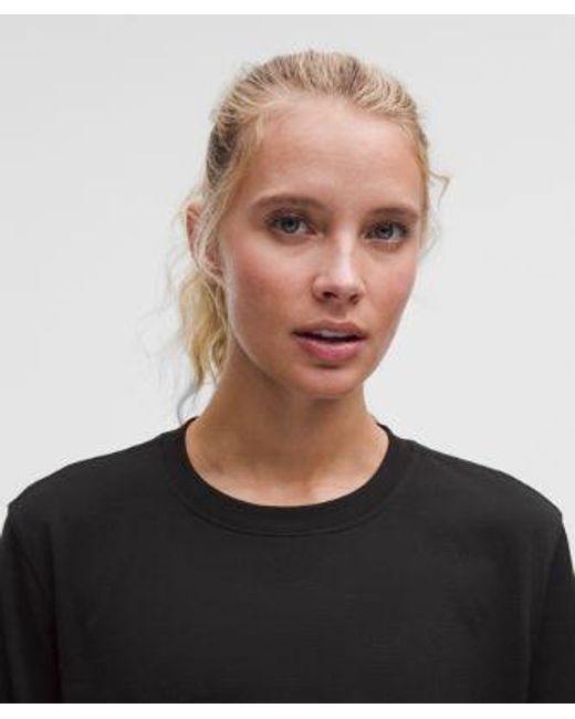 lululemon athletica Black – Swiftly Relaxed Long-Sleeve Shirt Hip Length Fit – – Size 4