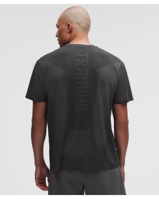 lululemon athletica Gray – Metal Vent Tech Relaxed-Fit Short-Sleeve Shirt Training – – Size Large for men