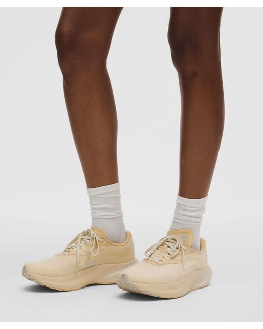 lululemon athletica Natural Split Shift Running Shoe