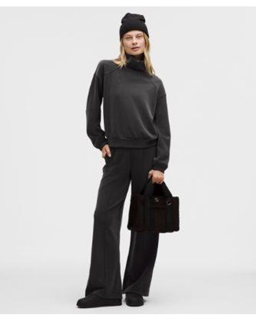 lululemon athletica Black – Brushed Softstreme Funnel Neck – – Size Medium