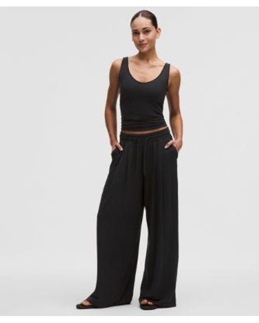 lululemon athletica Black – Becalm High-Rise Pleated Extra-Wide Leg Pants Fabric – – Size Medium