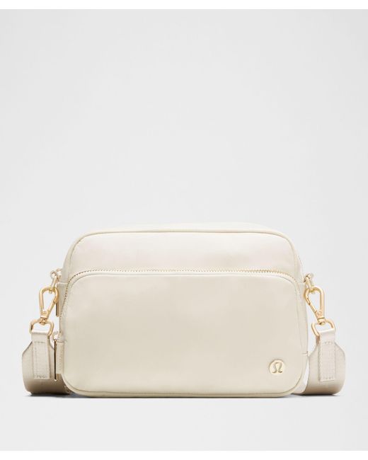 lululemon athletica Natural Everywhere Crossbody 3L Large