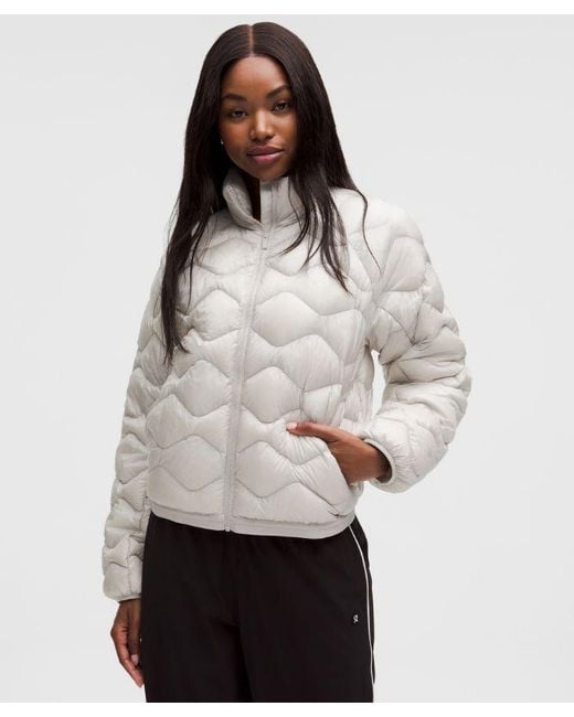 lululemon athletica Gray – Featherweight 900-Down-Fill Quilted Jacket – –