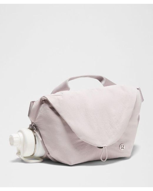 lululemon athletica Natural – Curved Crossbody Bag 3L