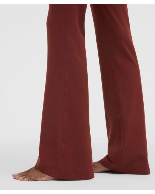 lululemon athletica – Groove Nulu High-Rise Flared Pants Short – Size 4