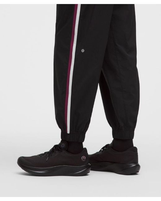 lululemon athletica Black – Pace Breaker Glyde Joggers Regular – – Size Large for men