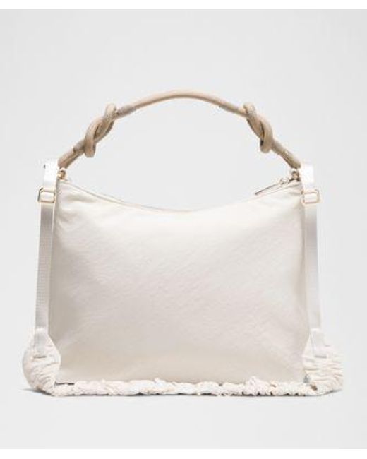 lululemon athletica White – Convertible Ruched Crossbody Bag 6.5L – Color Khaki