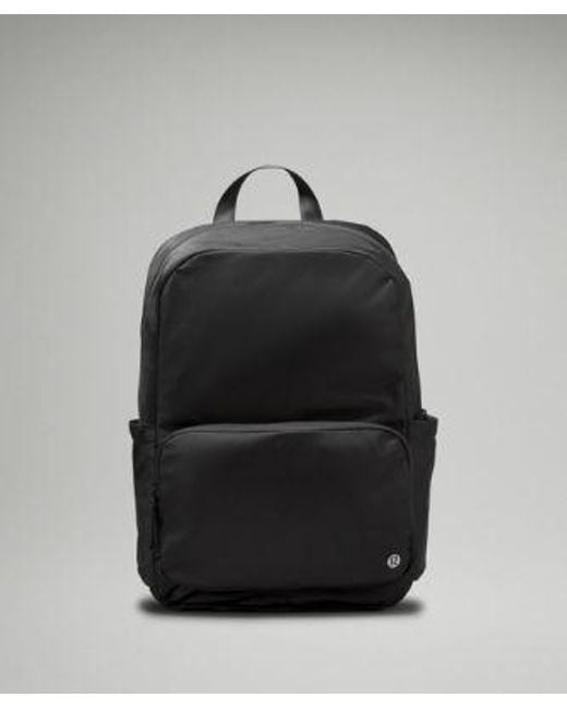lululemon athletica Black – Everywhere Backpack 22L –