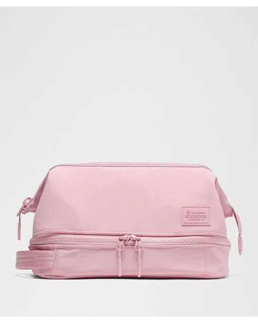lululemon pink makeup bag Everywhere Wordmark Crossbody Belt 1L W 22Cm X D 14Cm X H 11Cm (8.7 X 5.5 X 4.3) Lululemon Feeling Ready Mini Pouch