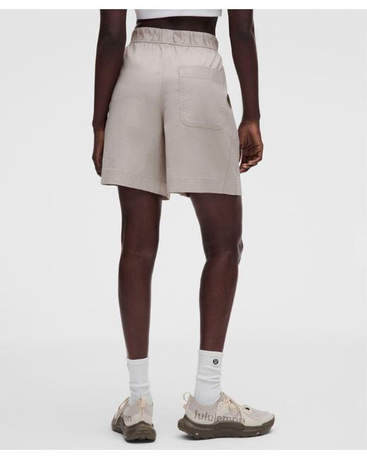 lululemon athletica Natural Lululinen High-Rise Relaxed-Fit Short 7"